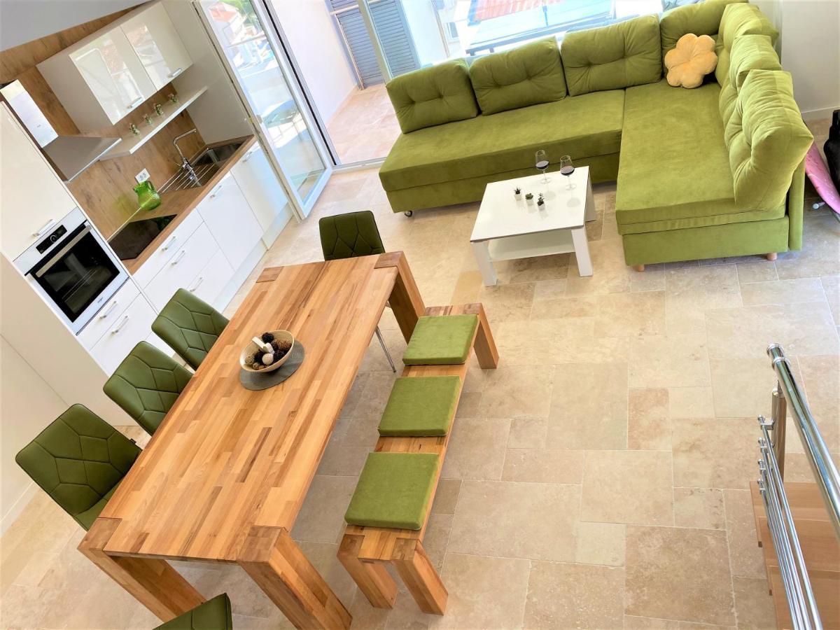 Villa M - Your Business & Holiday Apartment In Шибеник Экстерьер фото