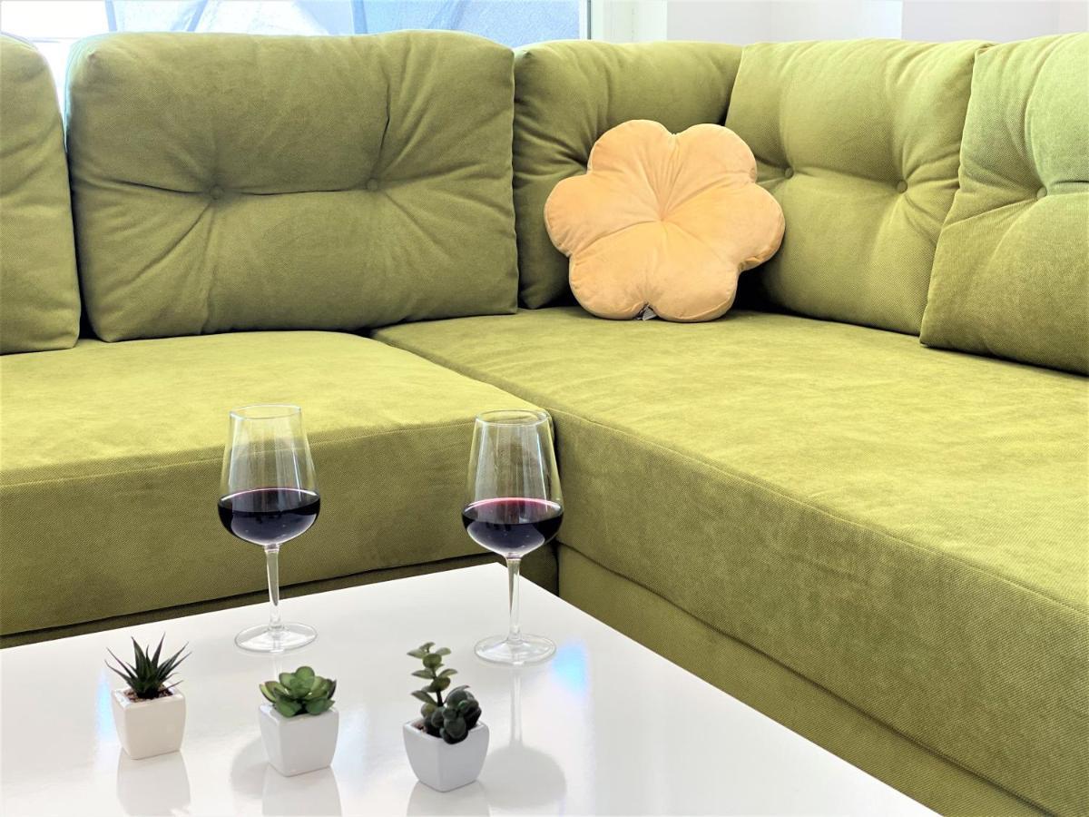 Villa M - Your Business & Holiday Apartment In Шибеник Экстерьер фото