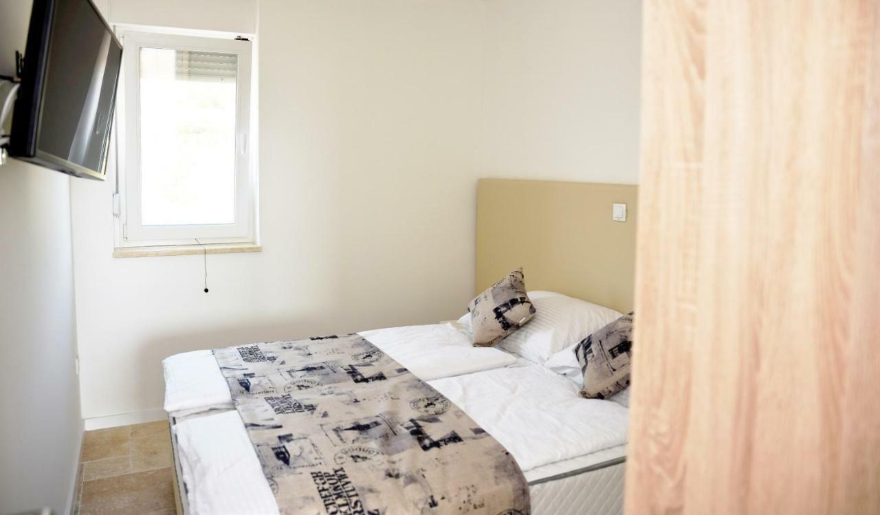 Villa M - Your Business & Holiday Apartment In Шибеник Экстерьер фото